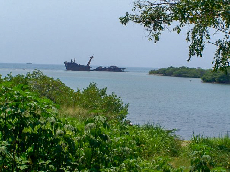 Iconic wreck in Roatan's Mahogany Bay