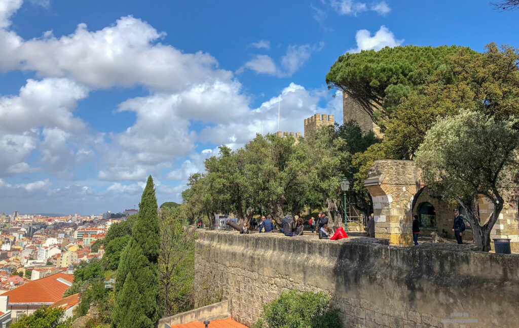 side view of Castelo Sao Jorge, Lisbon's castle